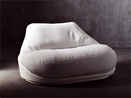 Serralunga Hug Armchair