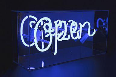 Neon Plexi Box Open