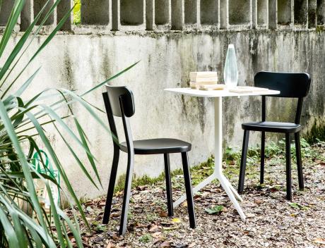 Magis Central Table