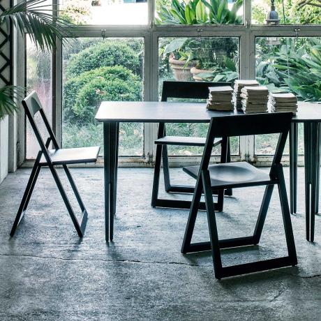Magis Piggyback Table
