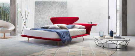 Bonaldo Lovy Bed