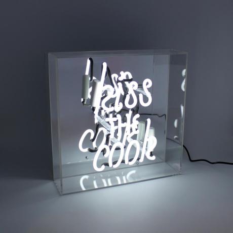 Locomocean Neon Box 'KISS THE COOK'
