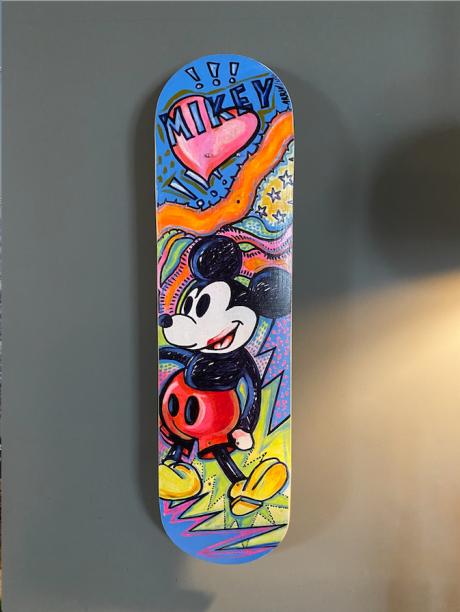 Mickey Skate