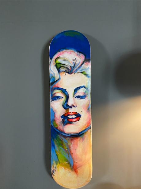 Marilyn Skate